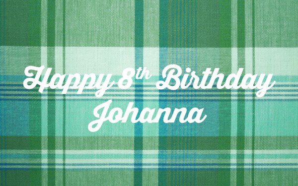 Petite Pix Studio Modern Photo Booth for Johanna's 8th Birthday, Los Angeles